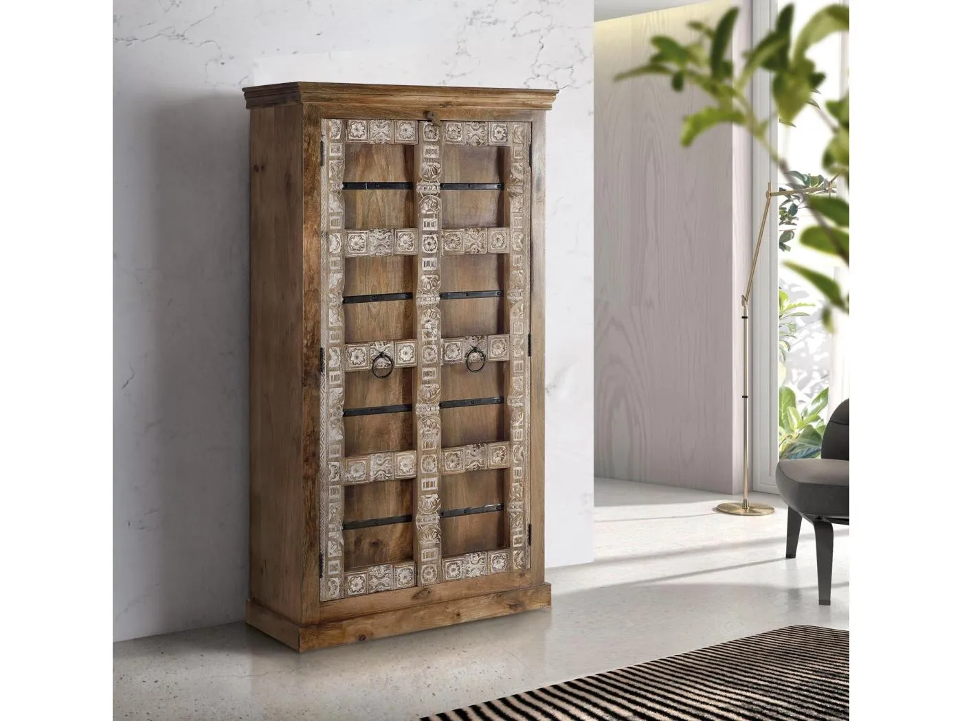 2-türiger Kleiderschrank aus Mangoholz mit Innenregalen