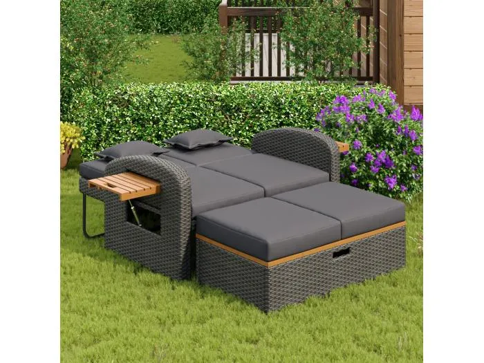 Set aus Garten-Doppelstühlen, Outdoor-Bett mit Rückenkissen und Sitzkissen.