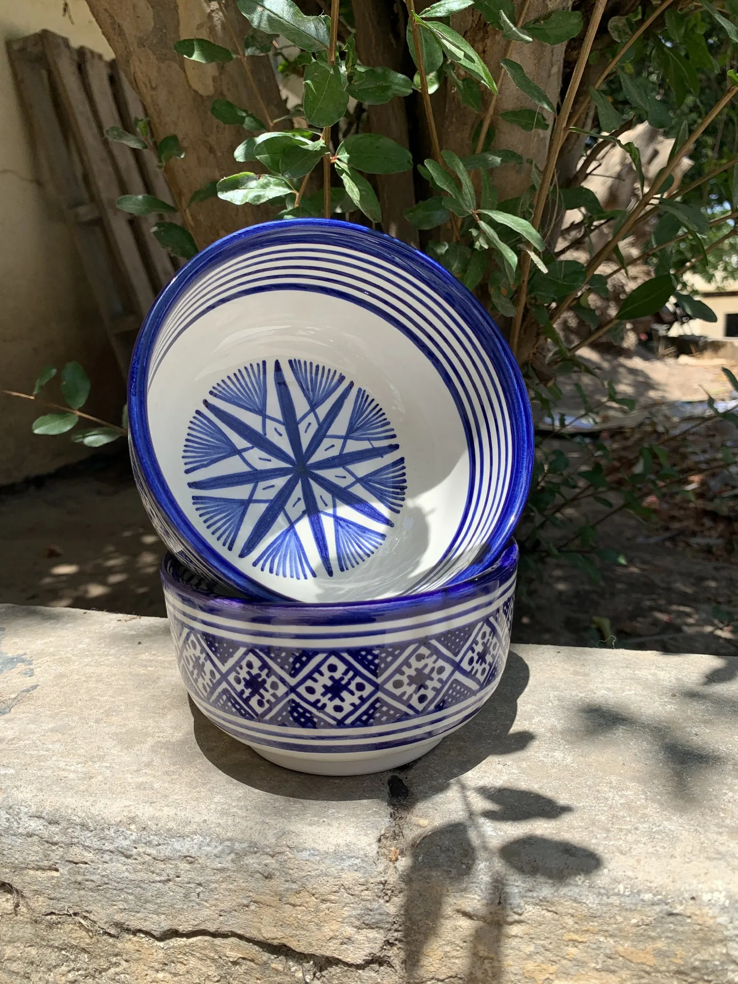 Keramikschale 'Windrose', blau-weiß, Ø 14 cm, H 7 cm