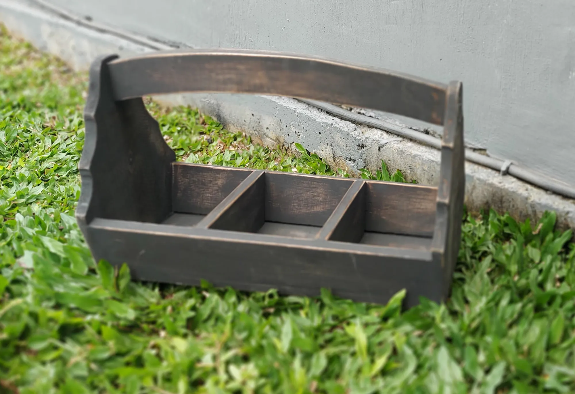 Holzkiste mit Tragegriff, grau, B 35 cm, H 21 cm, L 17,5 cm