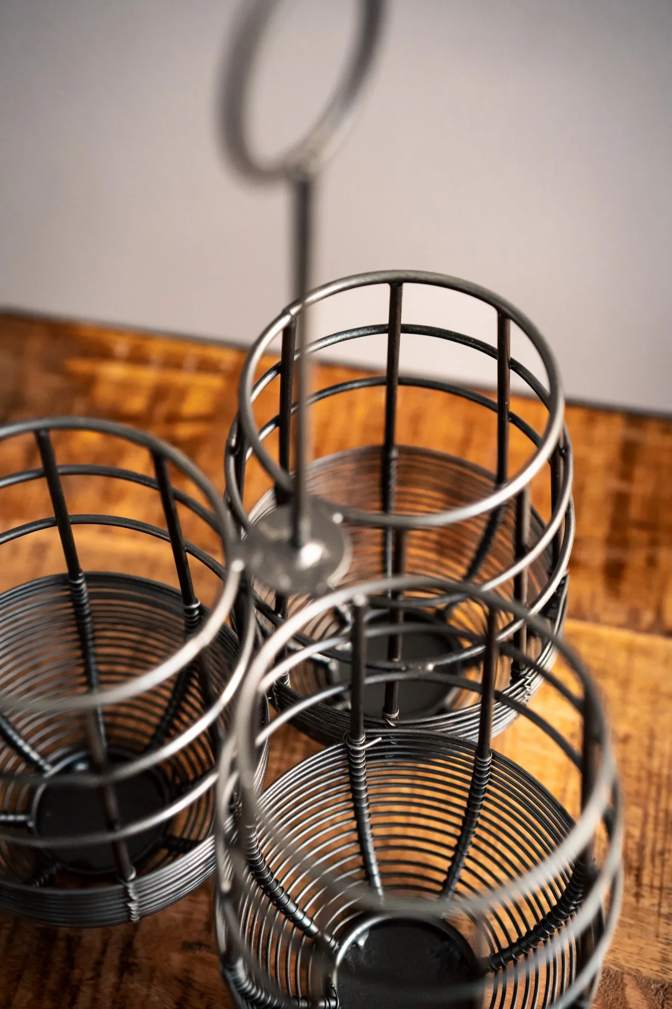 3er Flaschenhalter, B 16 cm, L 16 cm, H 28 cm