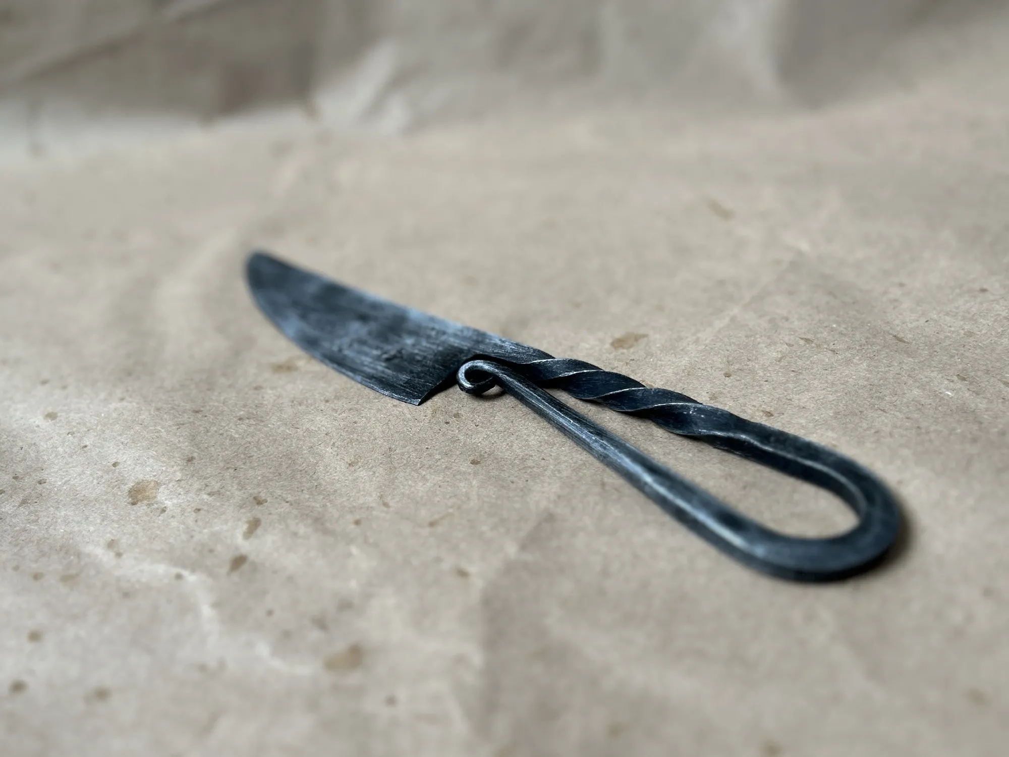 Brieföffner aus Eisen, anthrazit, L 21 cm, B 4 cm