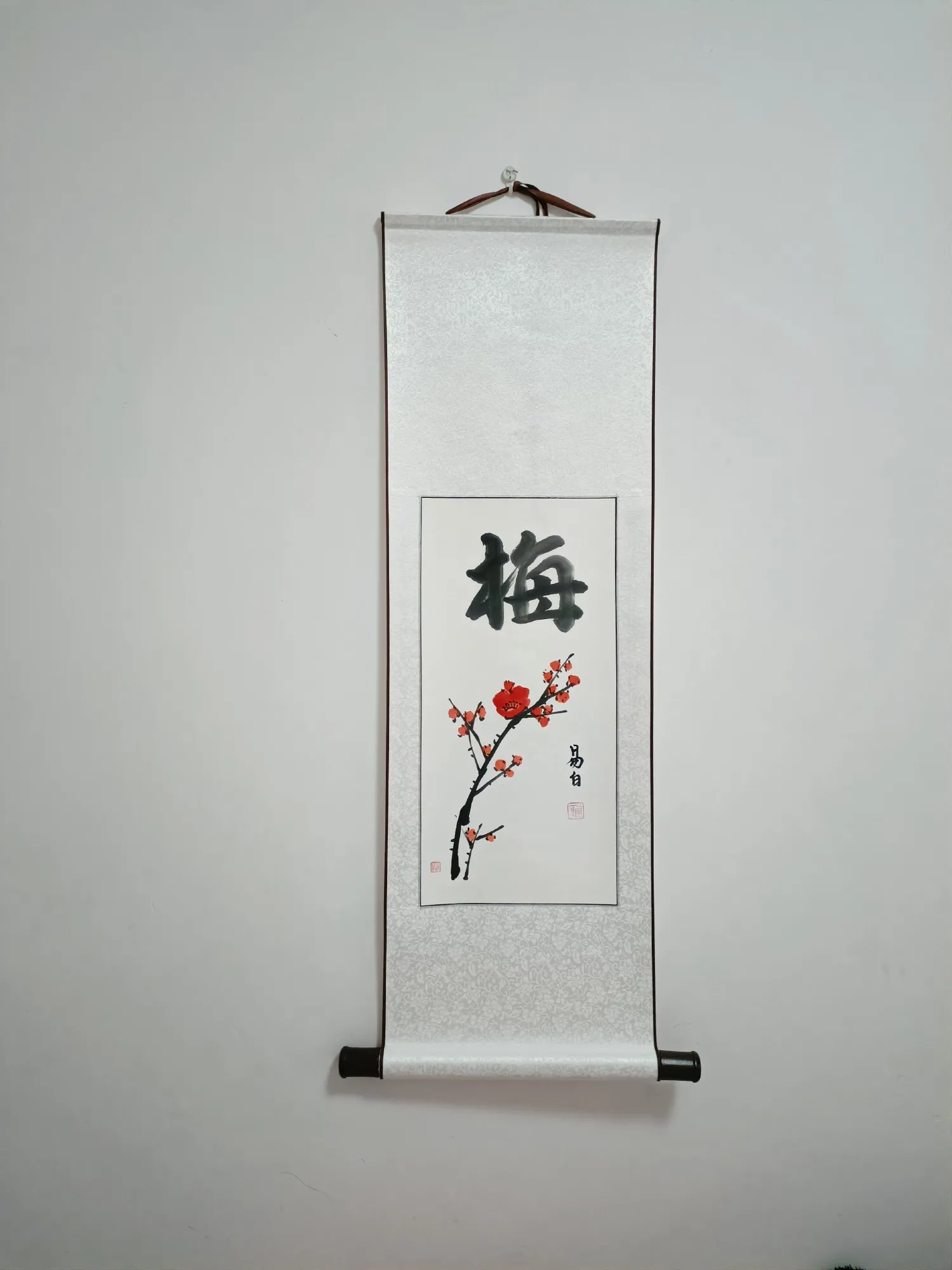 Rollbild 'Pflaumenblüte', handgemalt, H 90 cm, B 30 cm