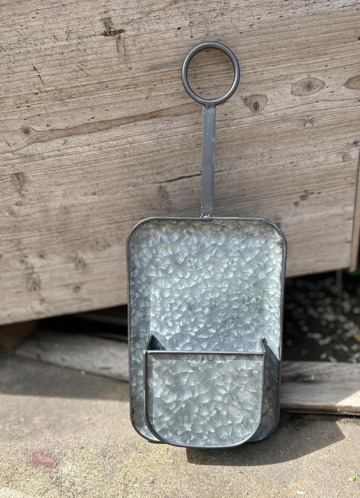 Wandbehälter aus Zink, H 49 cm, B 20 cm, L 6 cm