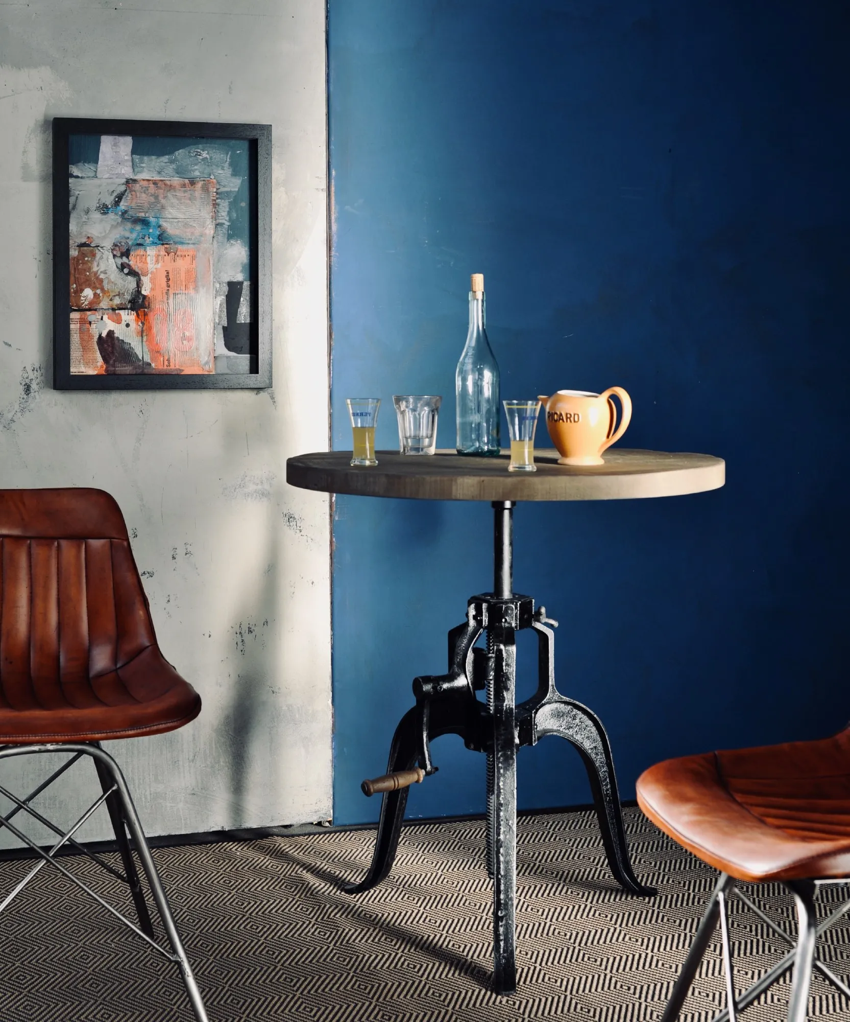 Tisch 'Budfield', höhenverstellbar, Ø 75 cm, H 76 - 110 cm