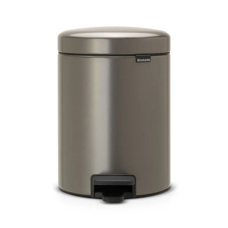 Brabantia Klassischer Tretmülleimer mit Soft-Verschluss | 5 Liter, HxBxT 30,2x26,3x21,7cm | Metall | Platin