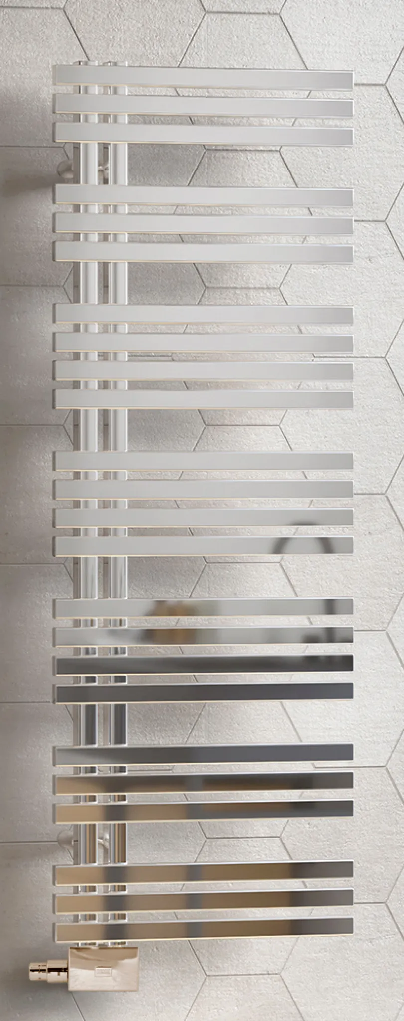 BEMM Design-Elektroheizkörper „Blues E“ 50 × 119 cm in Edelstahl seidenmatt