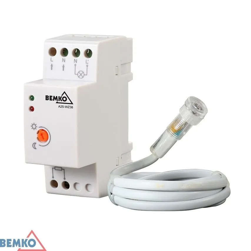 Dämmerungsschalter 20A 2-100 LUX mit Sonde Bemko