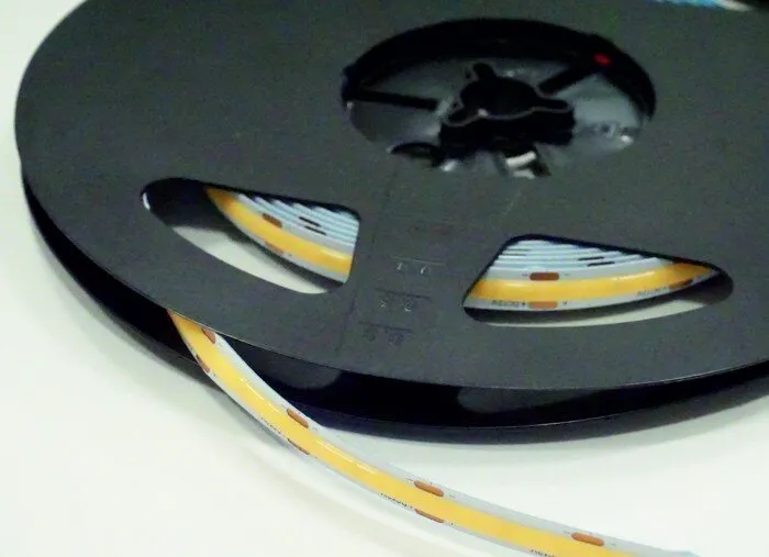 LED COB Streifen 320LED 7W/m 4000K 630lm/m IP20/5m/P