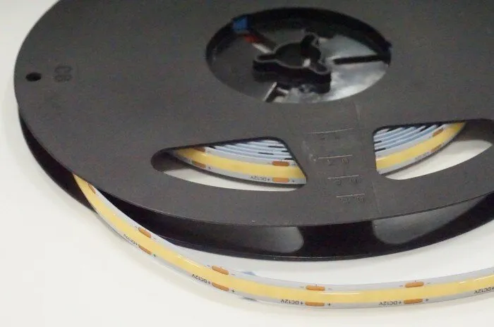 LED COB Streifen 320LED 7W/m 6000K 630lm/m IP20/5m/P