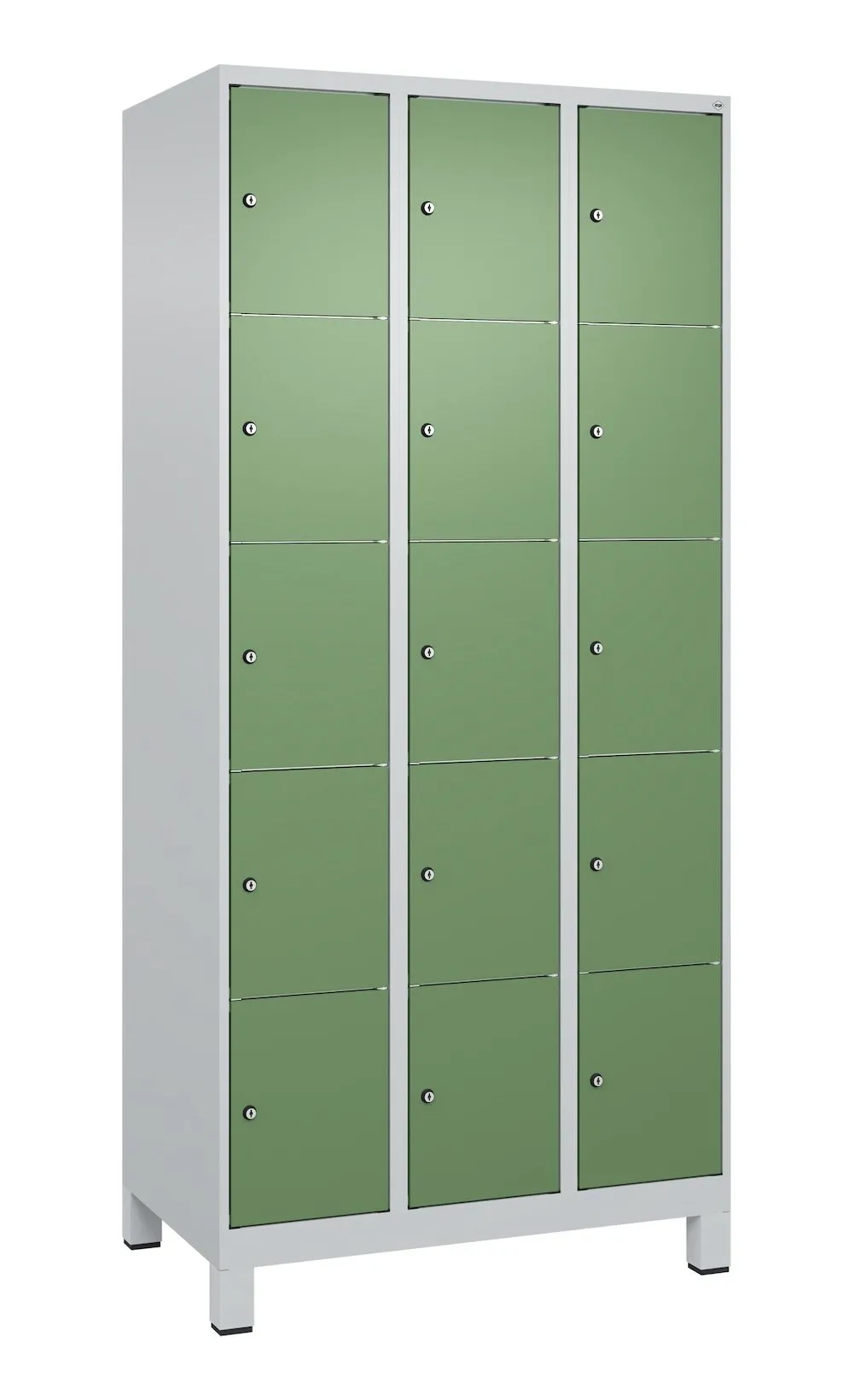 C+P Schließfachschränke Classic PLUS mit Füßen | 15 Abteile | HxBxT 195x90x50cm | Zylinderschloss | Stahl | Lichtgrau/Resedagrün