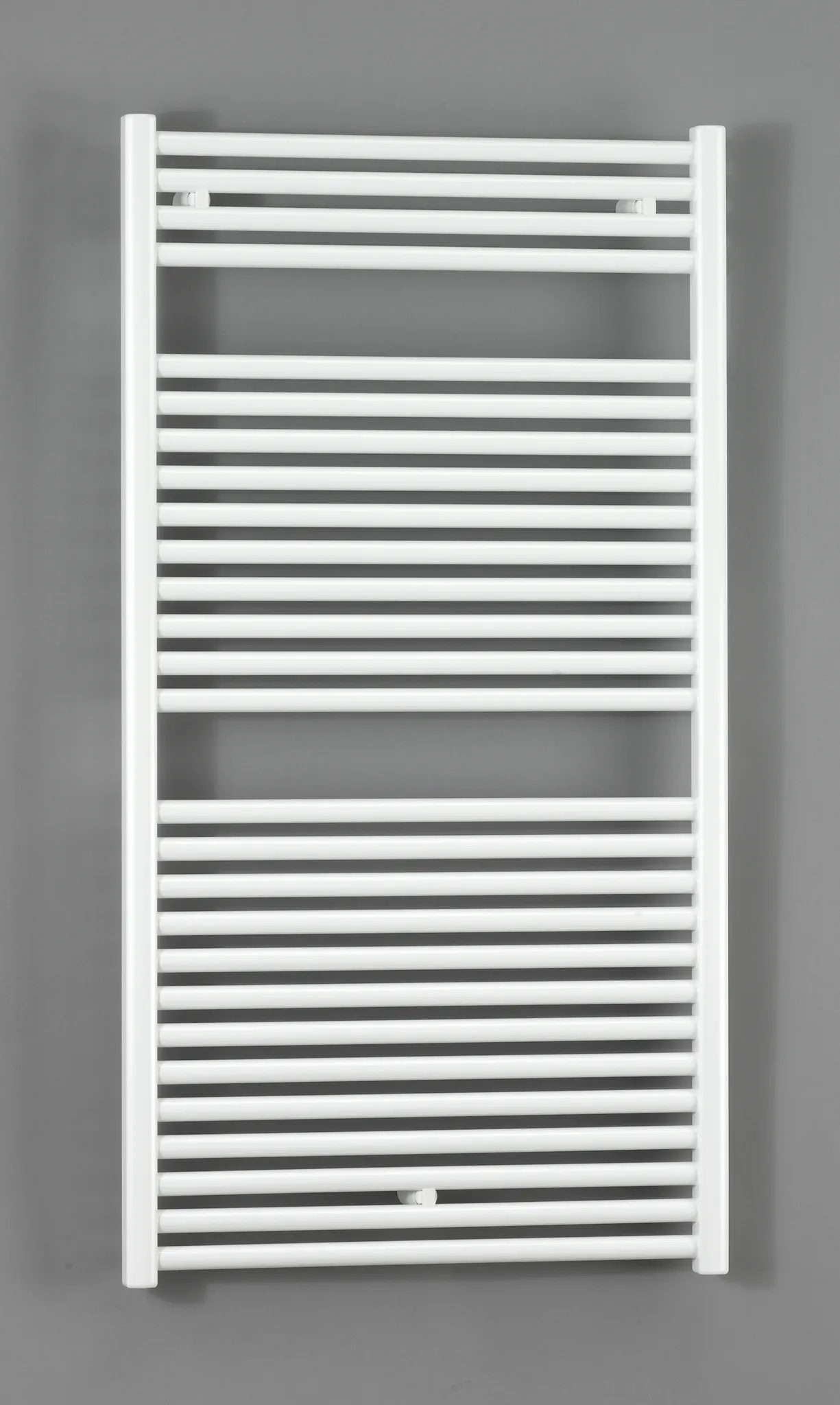 Zehnder Design-Heizkörper „Toga“ 45 × 71,6 cm in Verkehrsweiß (RAL 9016, glänzend)